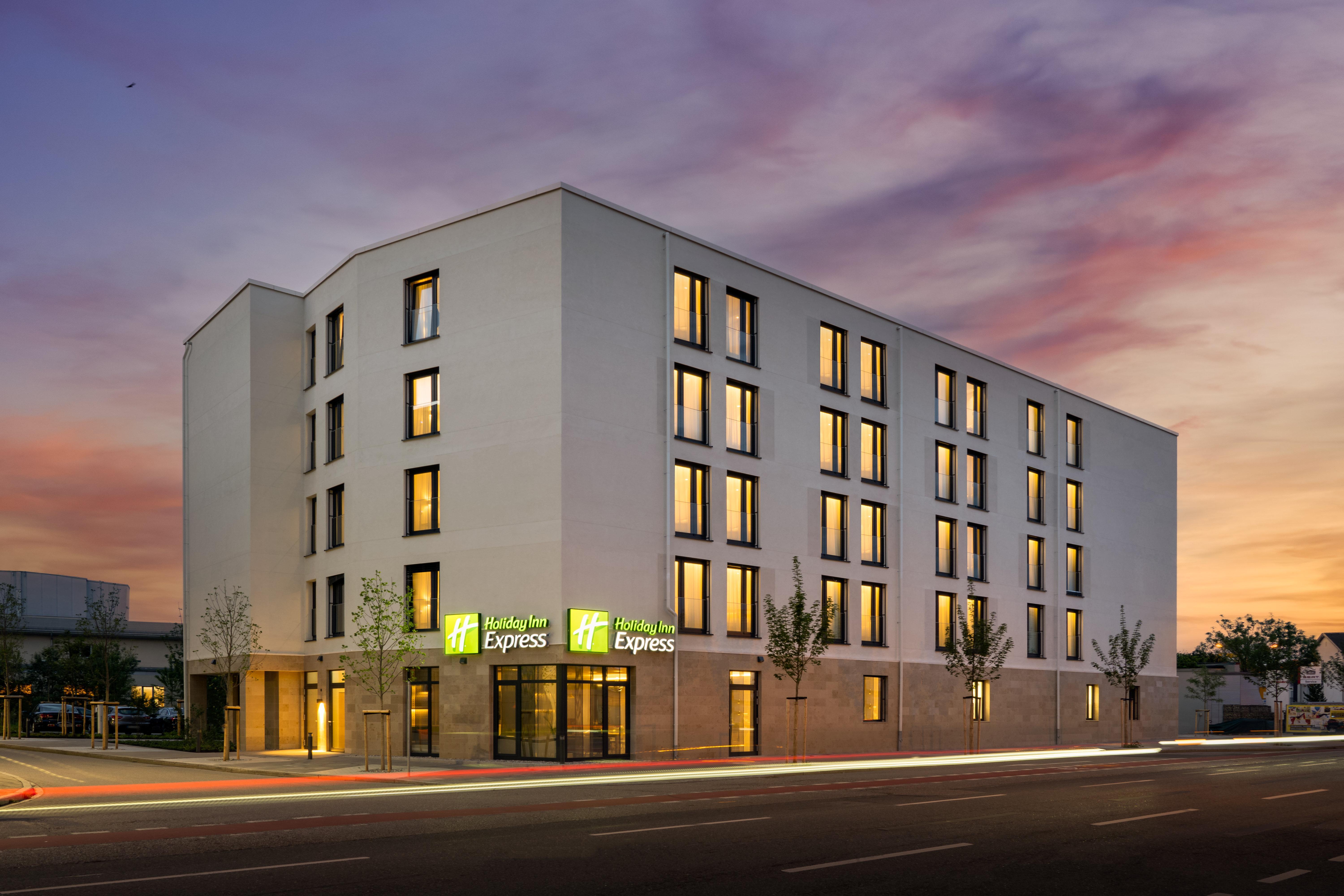 Holiday Inn Express - Rosenheim By Ihg Ngoại thất bức ảnh